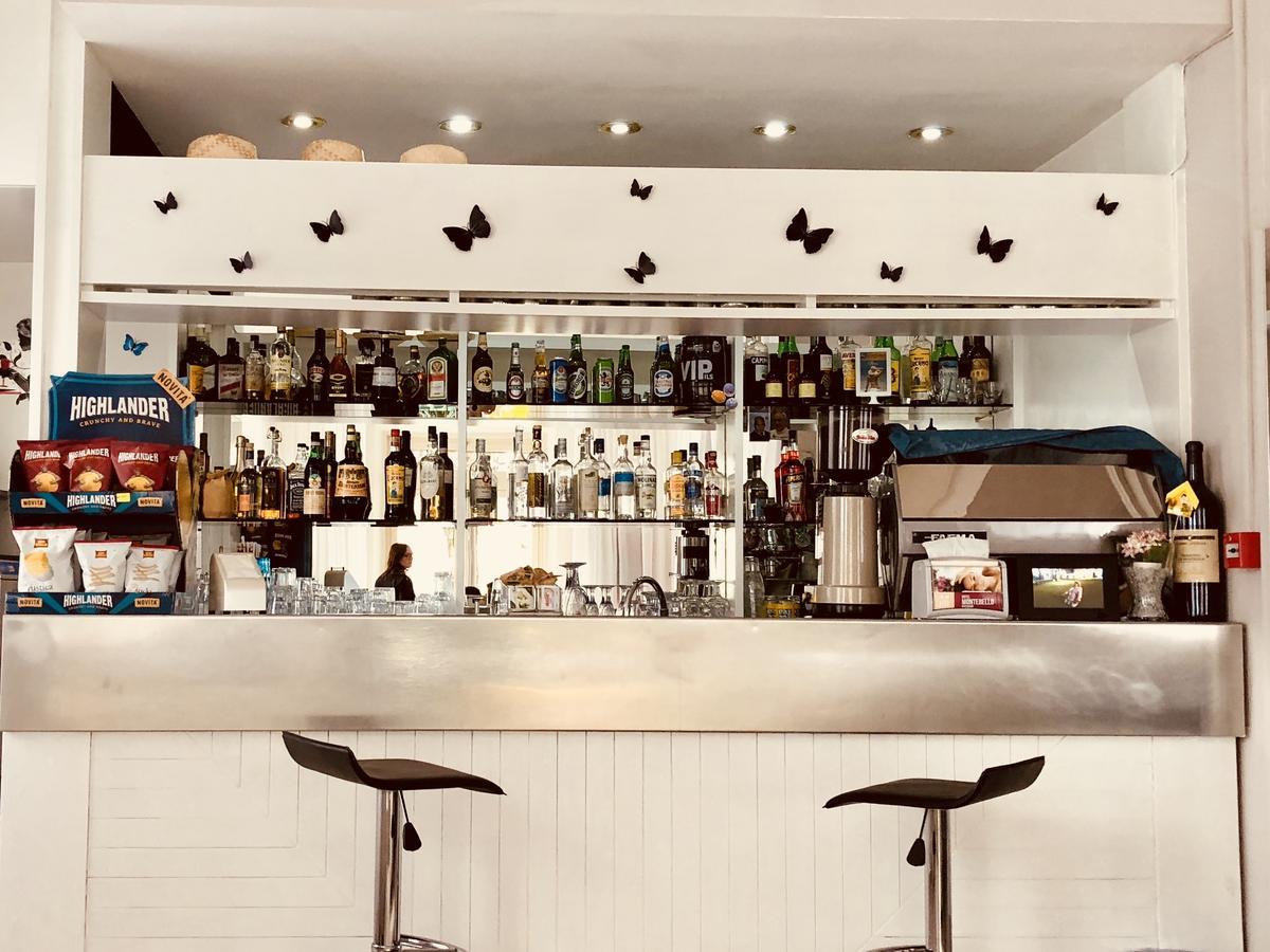 Hotel Montebello Riccione Bagian luar foto